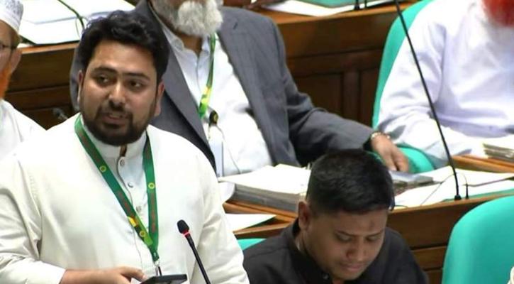 সংসদে দুর্নীতির প্রমাণ চাইলেন নাহিদ ইসলাম